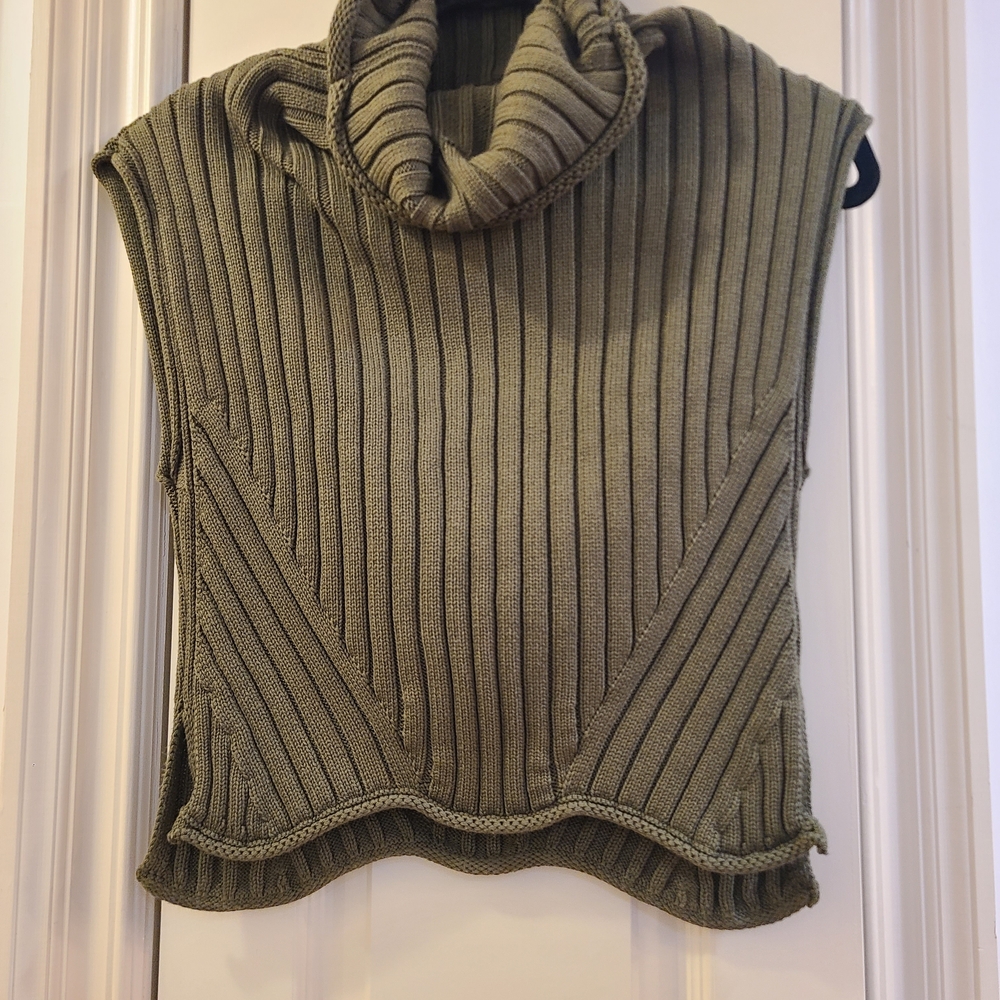 Zara Olive Green Ribbed Turtleneck Sweater